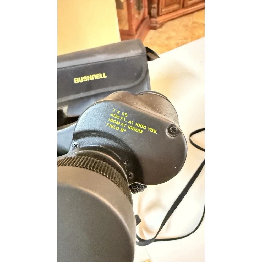 Bushnell Insta Focus‎ 7x35 Binoculars Wide Angle 420FT Case Japan Vintage